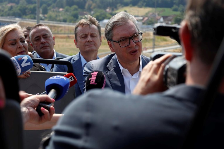 Uhićeni ljudi bliski Vučiću. On sazvao hitnu sjednicu, bivša ministrica u histeriji