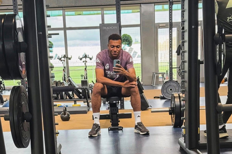 Mbappe razbjesnio navijače Reala objavom nakon izgubljenog El Clasica i naslova