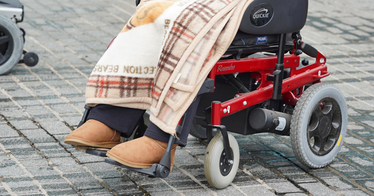 Na rješenje o inkluzivnom dodatku čeka 105.000 ljudi, neki i do 10 mjeseci