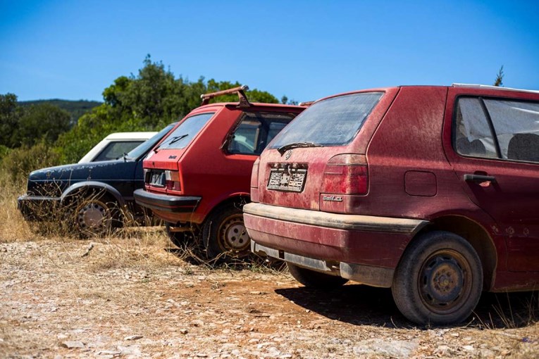 Dvojica muškaraca u Delnicama protuzakonito zatrpali zemljišta s 50 tona metalnog otpada