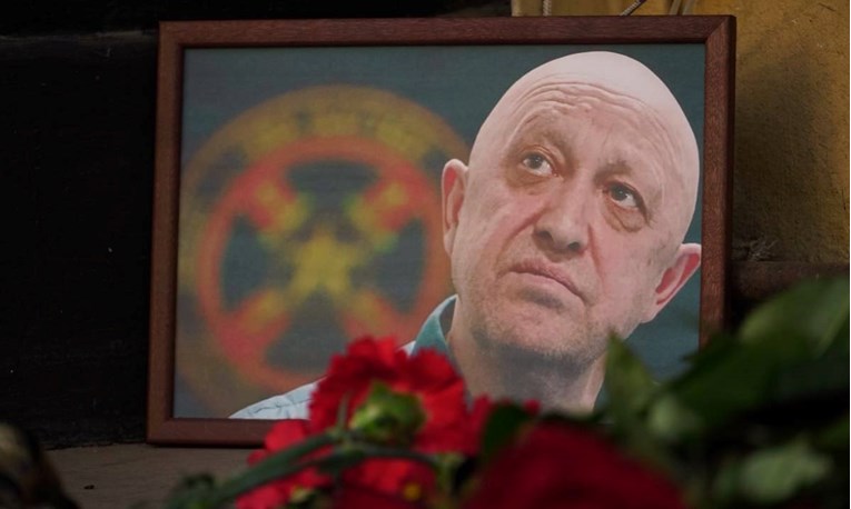 Održan privatni sprovod za Prigožina. Rusi: Ukrajinci su raketirali selo, ima mrtvih