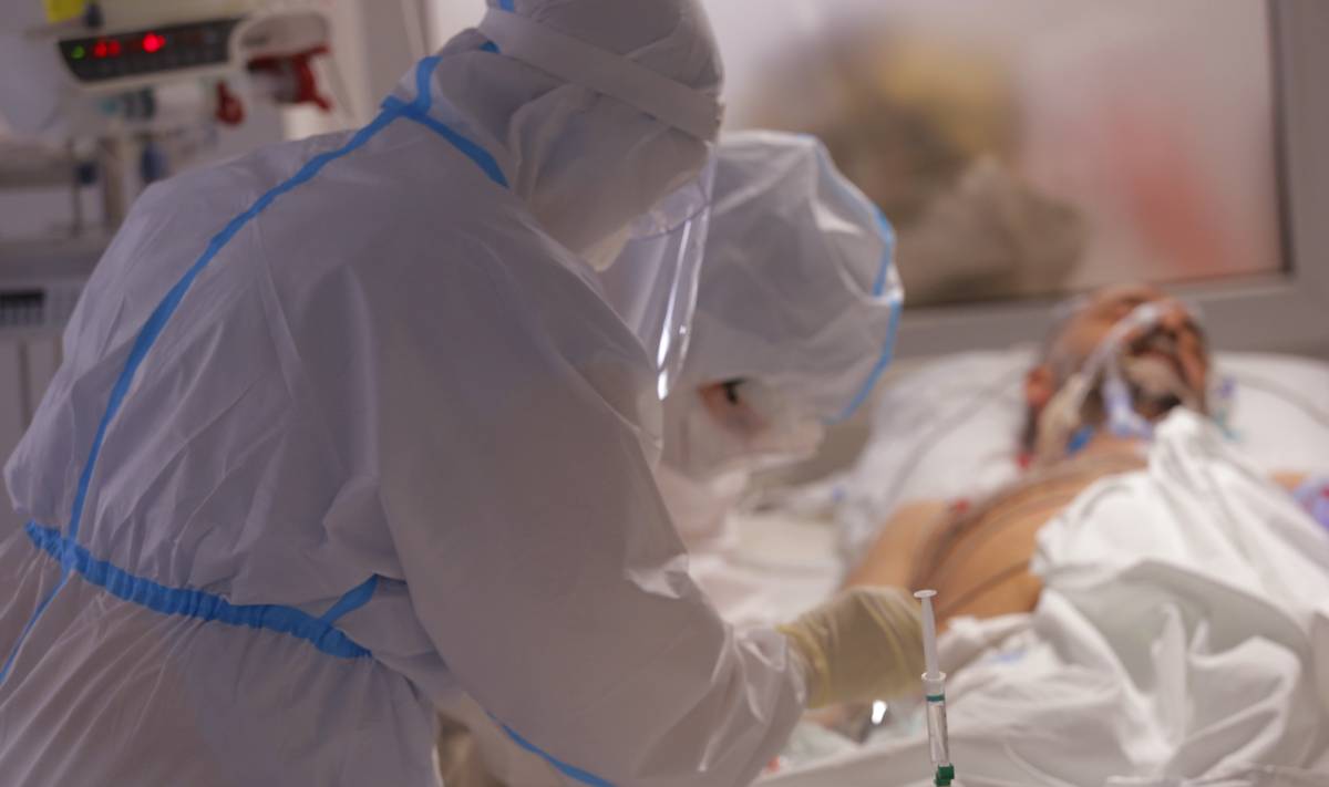 Na svijetu više od 9 milijuna zaraženih koronavirusom, umrlo 464.000 ljudi