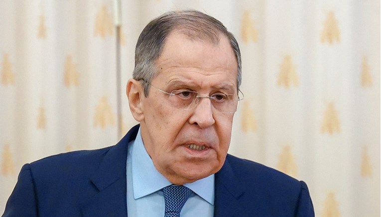 Lavrov: Nema smisla da Rusija zadržava diplomate na Zapadu
