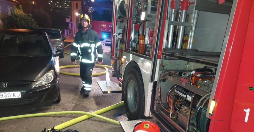 U stanu u Puli buknuo požar, jedna osoba prevezena u bolnicu