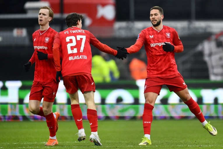 Nizozemci kritiziraju Pjacinog trenera: Sjedi na hladnoći i pita se hoće li igrati