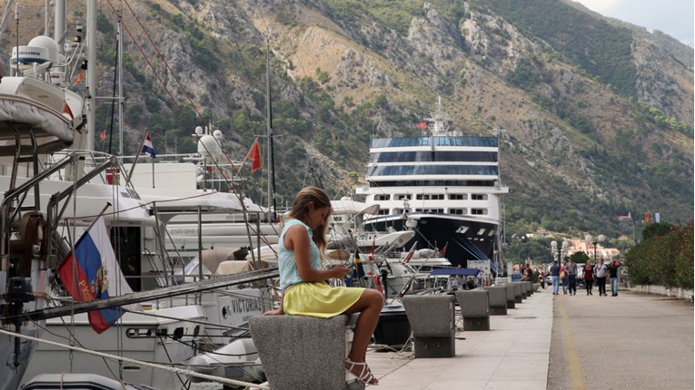 Polovica hotela u Crnoj Gori je zatvoreno zbog korone, popunjenost svega 10 posto
