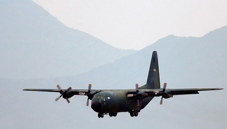 Nastavlja se potraga za čileanskim zrakoplovom, uključila se i vojska