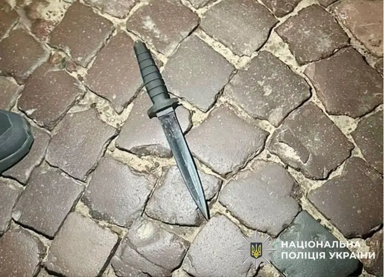 Mladić ubio vojnog regrutera u Ukrajini
