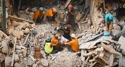Spasioci mjesec dana nakon eksplozije u Bejrutu traže preživjele
