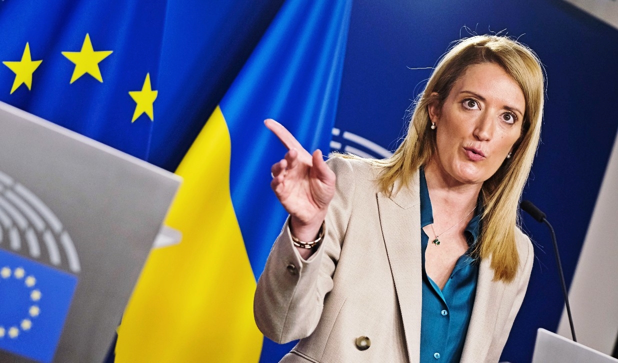 Šefica EU parlamenta: EU treba uvesti embargo Rusiji i prestati financirati bombe