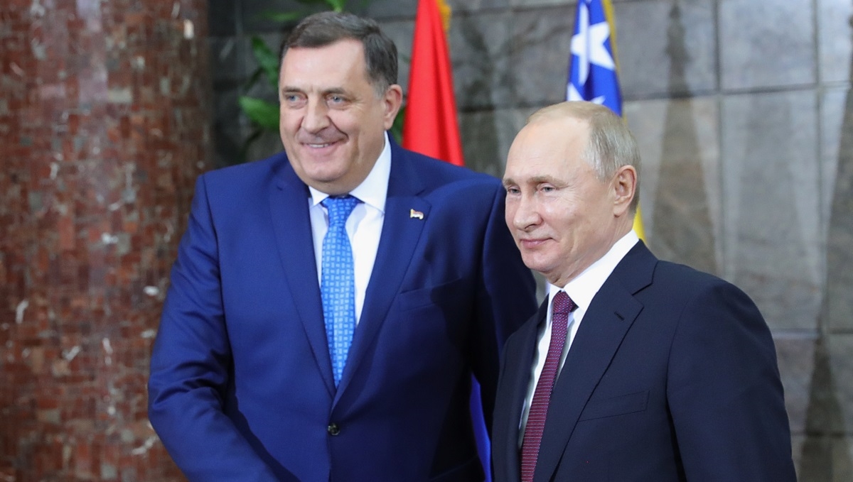 Dodik će od Putina tražiti produženje misije Europskih snaga u BiH