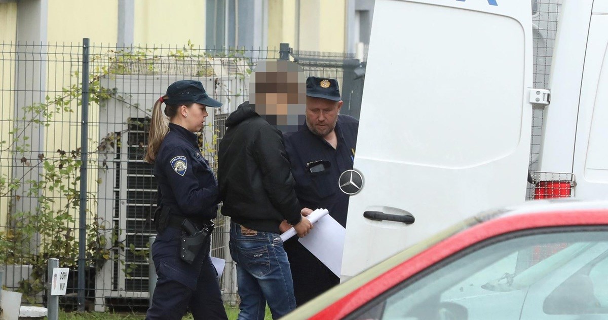 Obrana traži da se osumnjičenom za požar u Vjesniku stavi elektronička nanogica