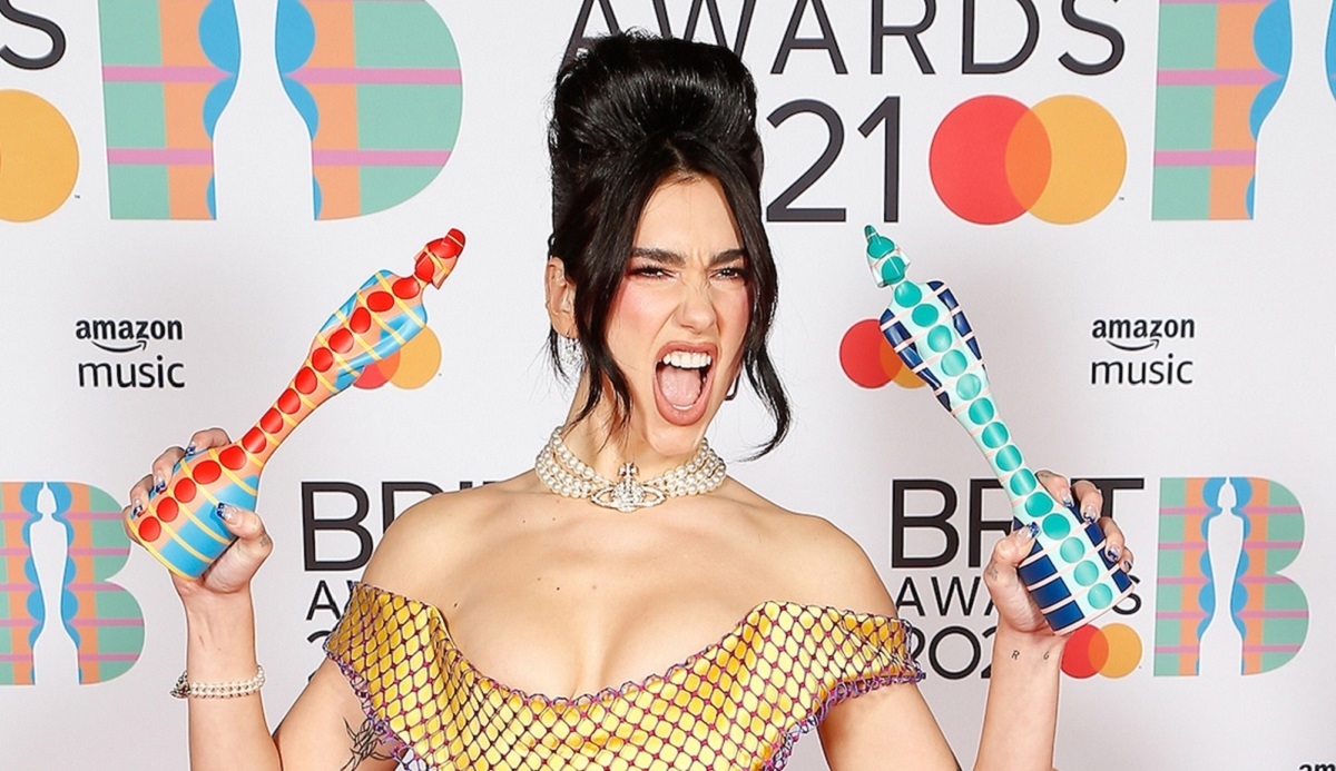 Brit Awards: Dua Lipa osvojila dvije nagrade, Taylor Swift ušla u povijest