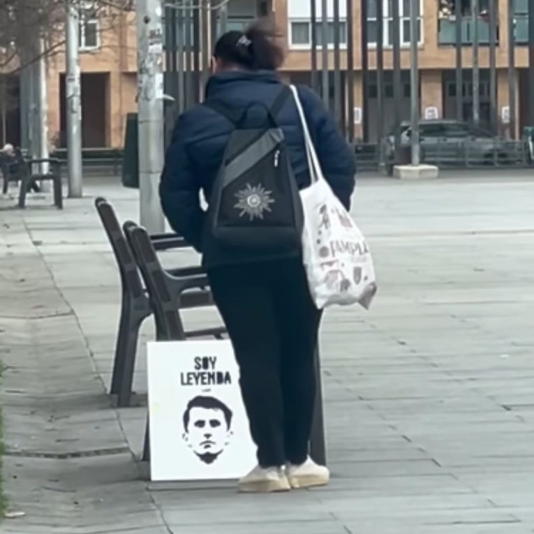 VIDEO Umjetnik ostavlja crteže Budimira po Pamploni. Akcija postala fenomen u gradu