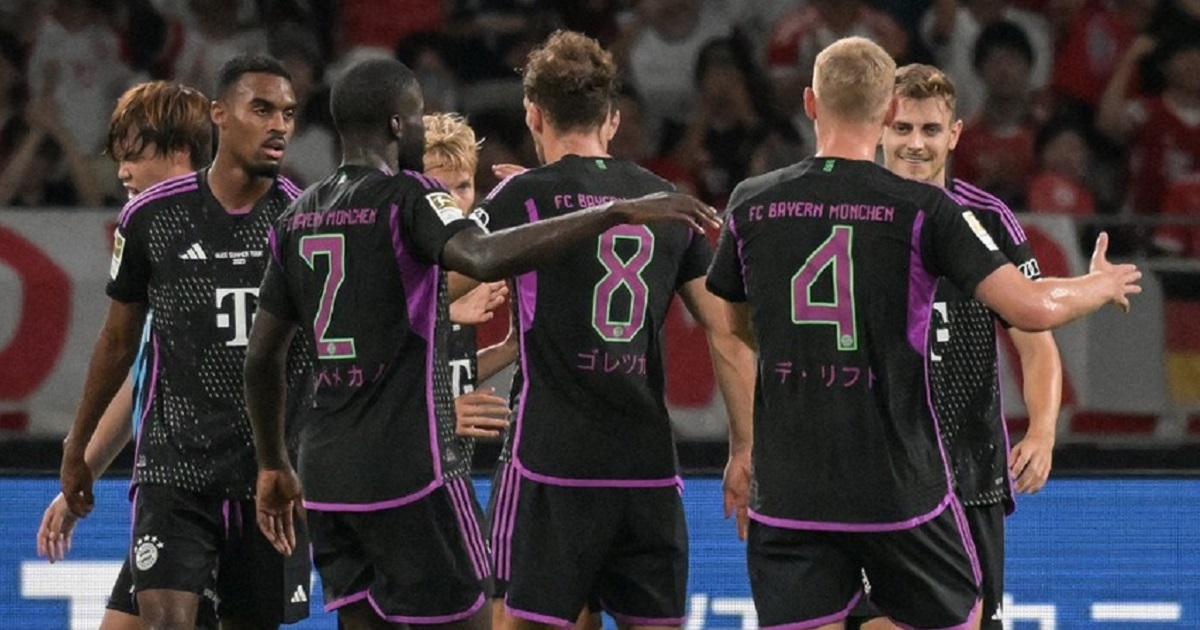 Sedam golova u utakmici Liverpoola i Bayerna. Pogledajte kako je Stanišić zabio