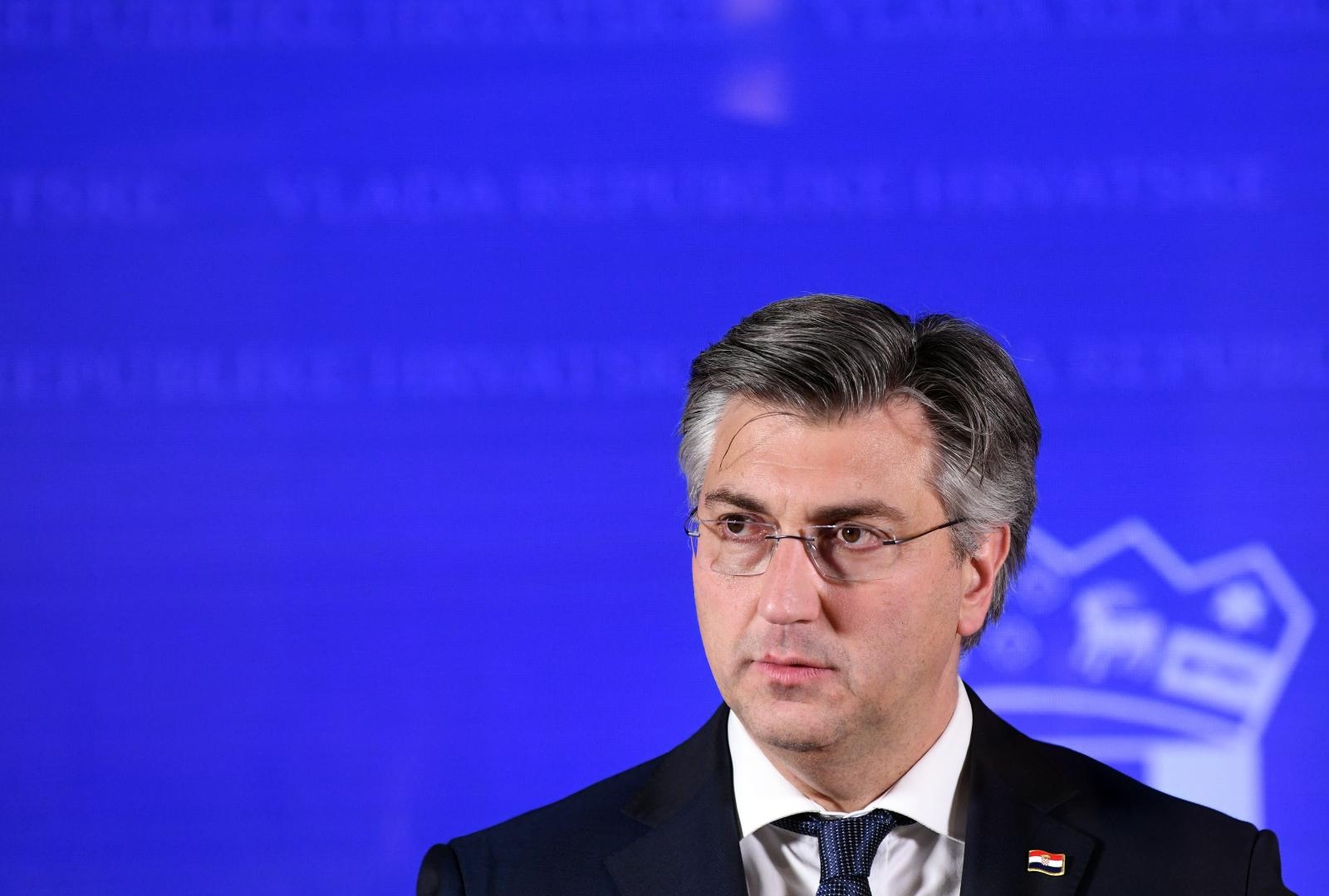 Što će biti s turizmom? Plenković rekao koji je plan za otvaranje granica