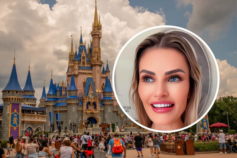 Influencerica u Disney World obukla bijelu košulju i traperice, upozorena je