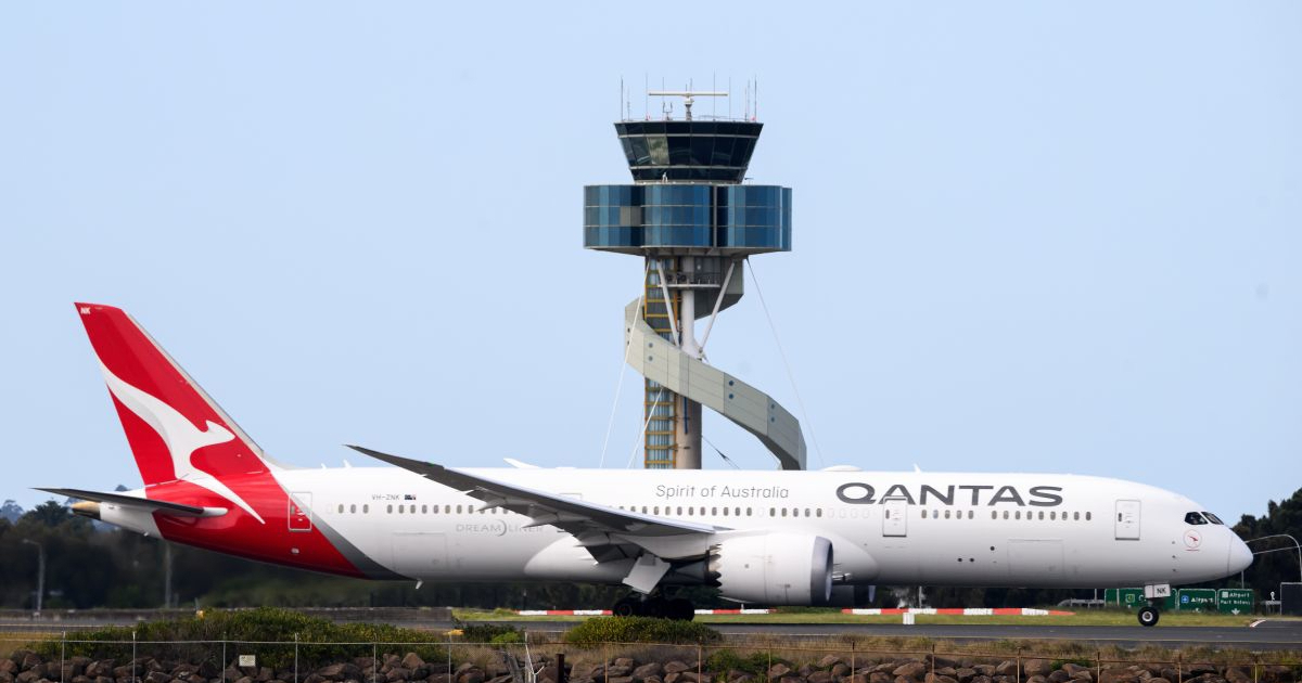 Australski avion sletio u Rim pa povučen zbog najezde stjenica