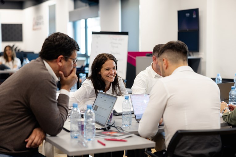 Kako do napretka u karijeri uz MBA stipendije