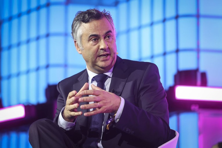 Portugal digitalizirao državne ispite, nastao kaos. Mnogi traže ostavku ministra