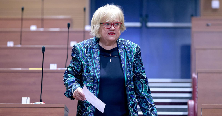 Mrak Taritaš: Anušić stvara novu kastu koja će imati prednosti nad ostalim građanima