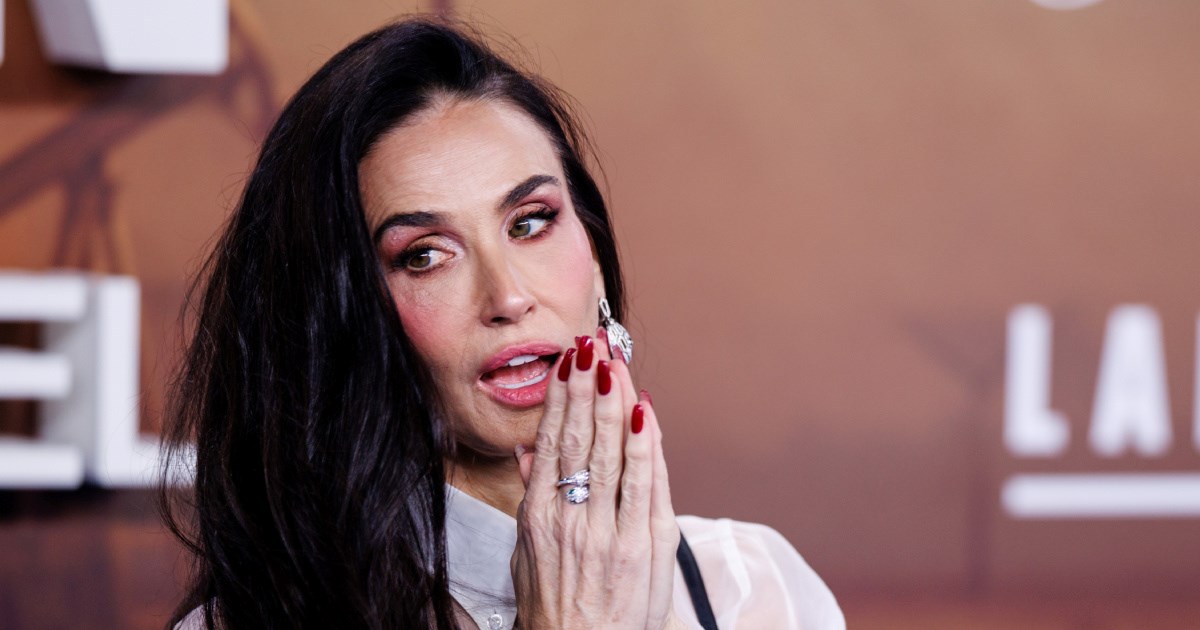 Demi Moore ima 63 godine i kosu do struka - otkriven šampon koji koristi