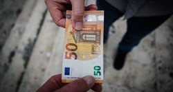 Mladić u Sisku imao 80 lažnih novčanica od 50 eura, krivotvorio i vozačku