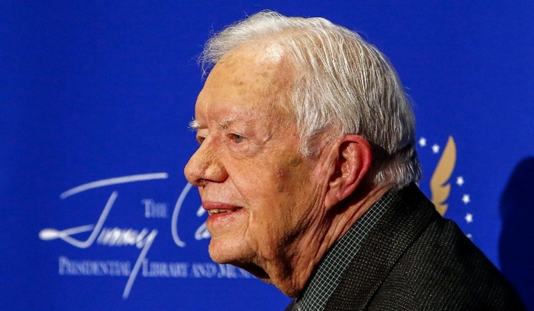 Bivši američki predsjednik Carter završio u bolnici zbog krvarenja u mozgu