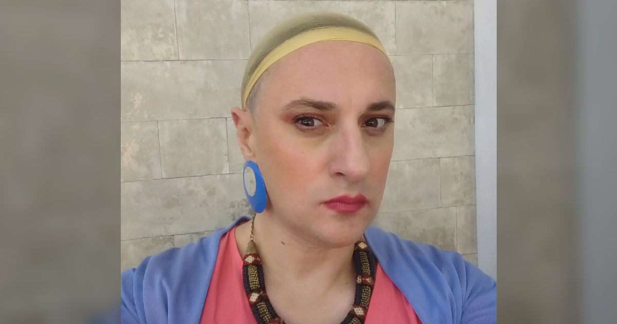 Prepoznajete li glumca s fotke? Ovako je ženama čestitao njihov dan