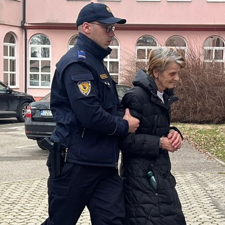 Vlasnica kuće u Brčkom u kojoj je nađeno 31 dijete u lisicama dovedena na ispitivanje