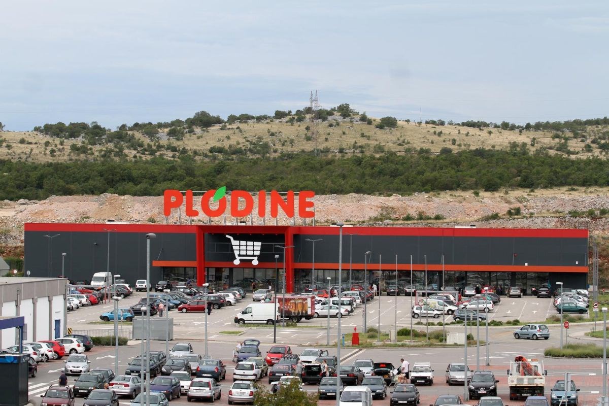 Sindikat prozvao riječke Plodine zbog odnosa prema stranim radnicima. Odgovorili su