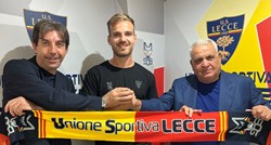 Pongračić na posudbi u Lecceu, igrat će u paru s bivšom zvijezdom Barcelone