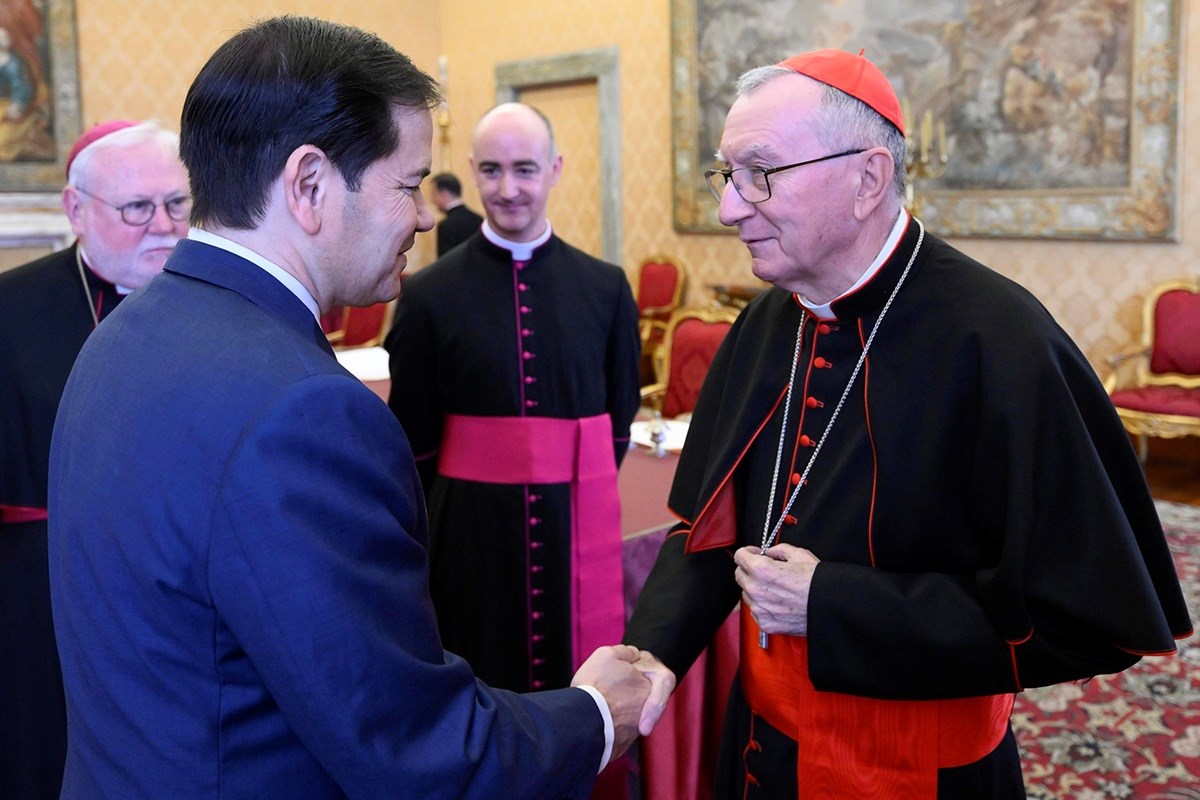 Rubio: Vatikan bi mogao biti mjesto za mirovne pregovore Rusije i Ukrajine