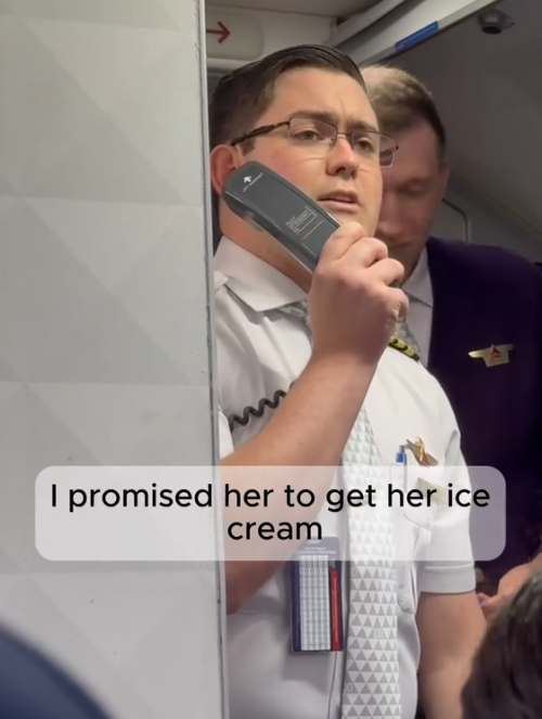 Pilot dirljivom porukom umirio putnike: "Obećao sam kćeri sladoled"