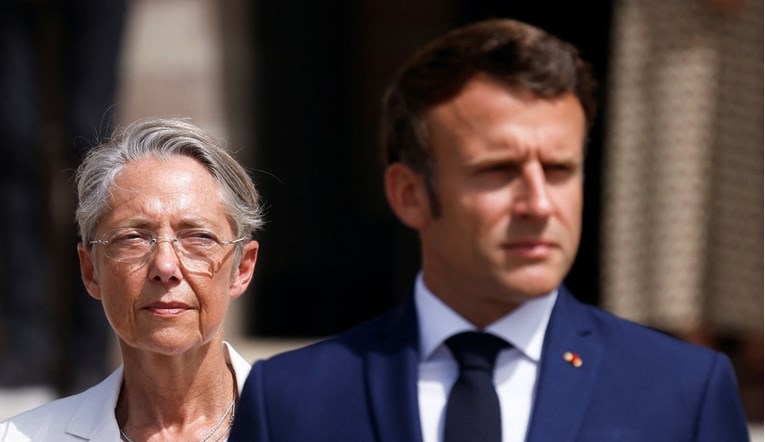 Macron odbio ostavku premijerke Borne nakon gubitka apsolutne većine