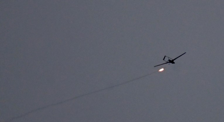 Rusi: Uočili smo dva drona kod Krima. Podigli smo borbene avione da ih unište