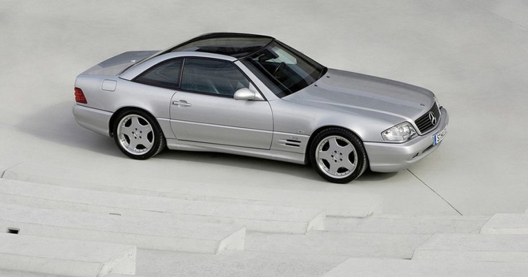 Vraća se Mercedes SL73, evo što će nuditi