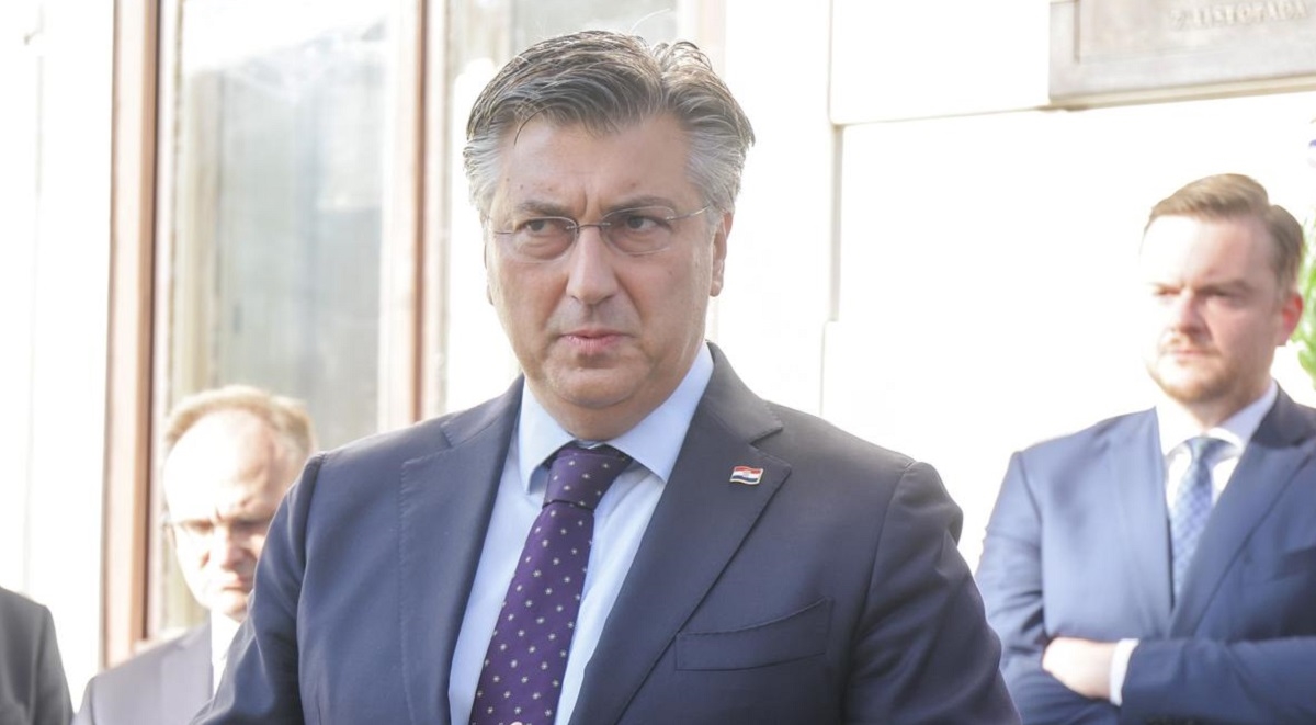 Plenković: Anušić je mogao doći na sastanak i reći svoje kritike o Barbariću