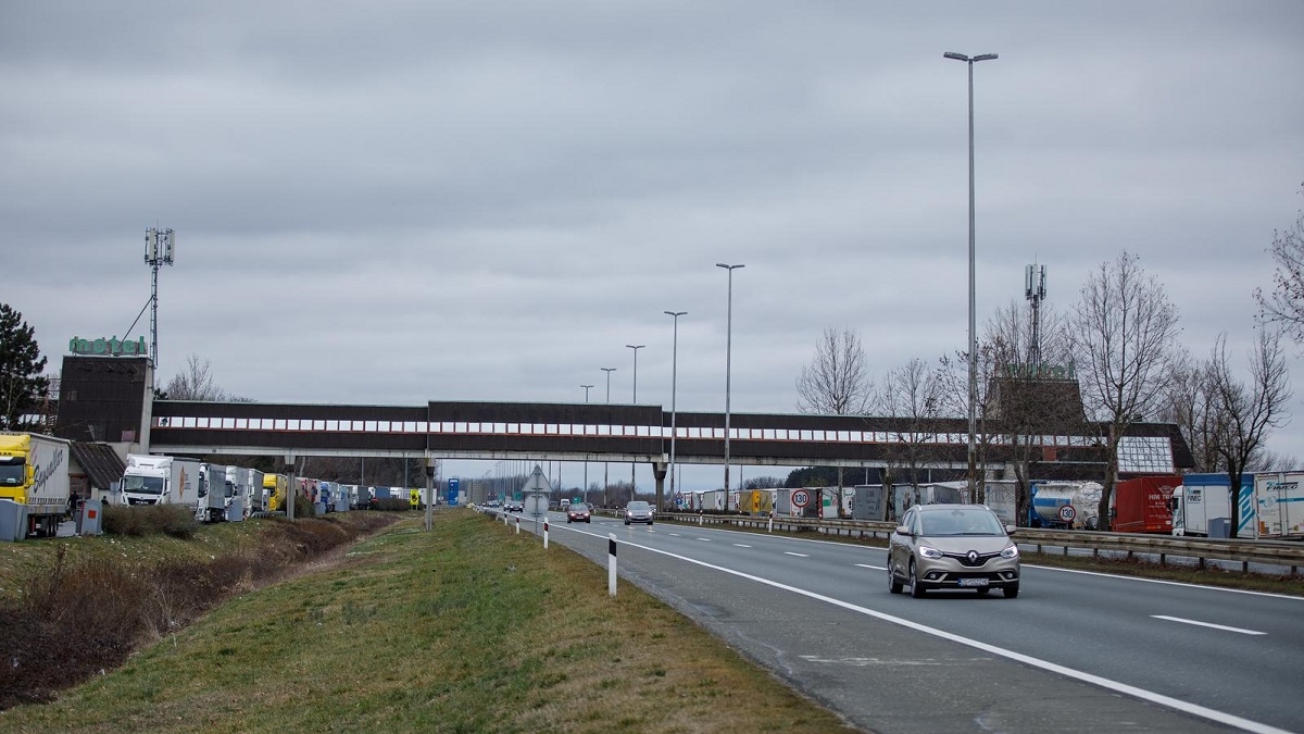 Vozači, oprez! Uočen predmet na autocesti A3 između Lučkog i Plitvica