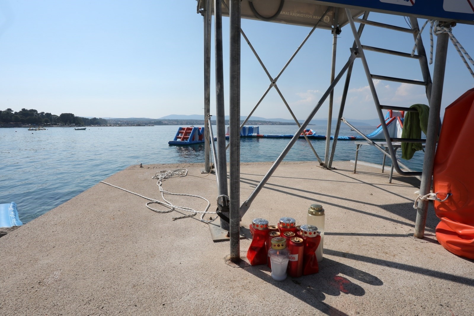 Novi detalji smrti mladića na plaži na Krku: "Čuo se prasak, on je pao kao pokošen"