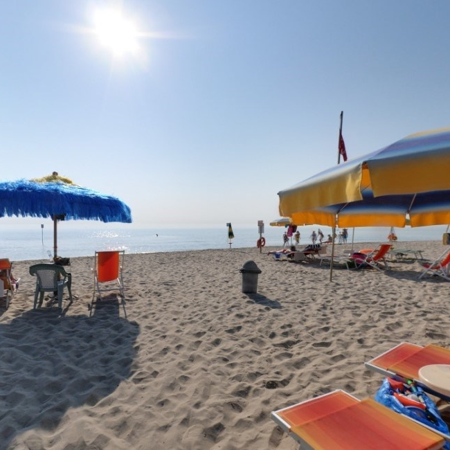 Munja na talijanskoj plaži ozlijedila troje ljudi