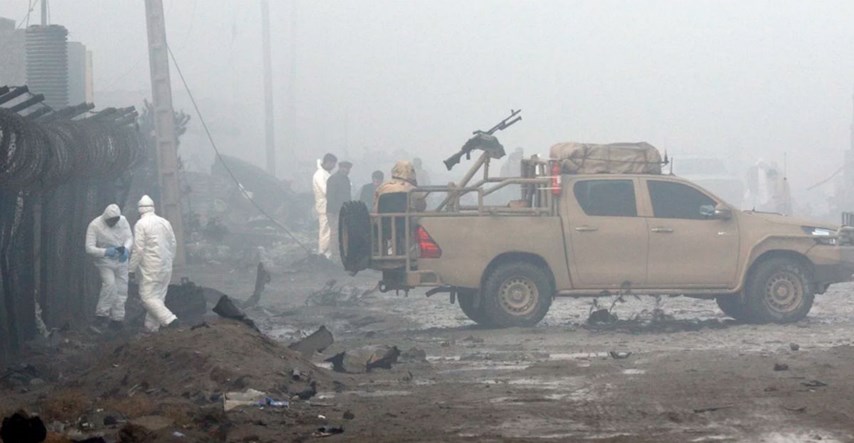 32 osobe poginule u napadu na vojnu paradu u Jemenu