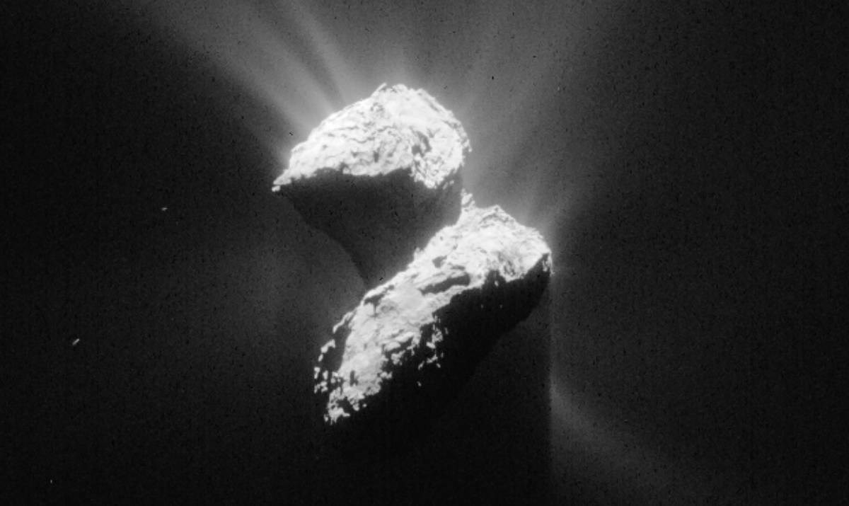 Znanstvenici uočili auroru čudnih boja oko udaljenog kometa