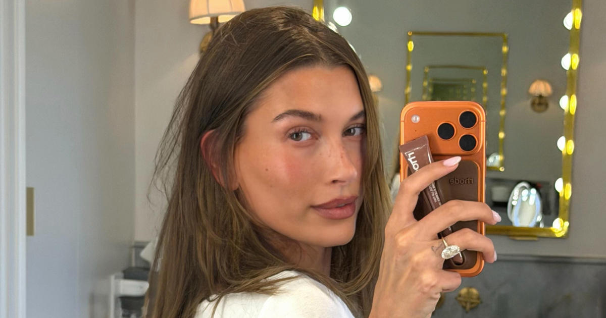Tajna sjajne kose Hailey Bieber stoji 35 eura i dostupna je u Sephori