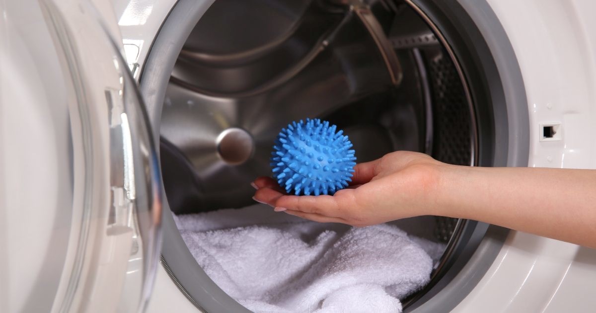 Pristupačan proizvod koji sprječava gužvanje plahti u sušilici
