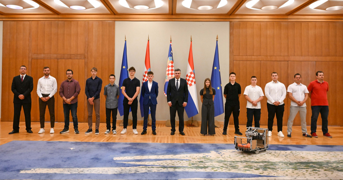 Milanović primio hrvatske robotičare. Uskoro idu na natjecanje u Južnu Koreju