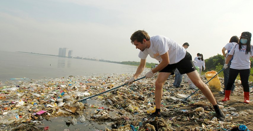 Ekolozi uklonili više od 40 tona smeća iz Tihog oceana
