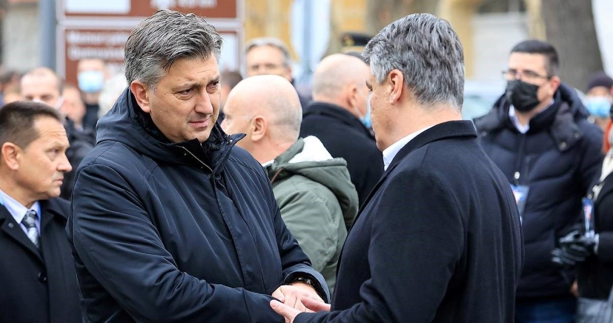 VIDEO Pogledajte kako su se Milanović i Plenković pozdravili i rukovali u Vukovaru