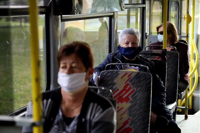 Od idućeg tjedna obavezno nošenje maski u sarajevskom javnom prijevozu