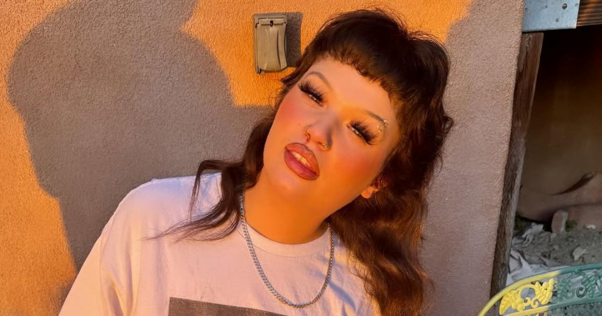 Pjevačica koja se prošle godine srušila na pozornici: "Ovisnost me dovela do toga"